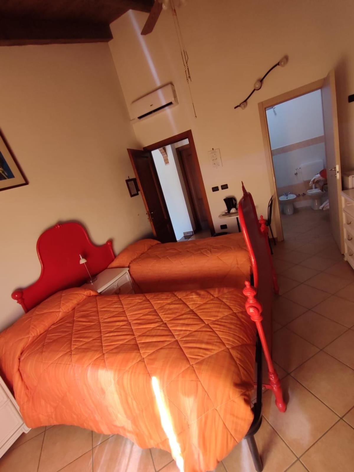 Al Calar Della Sera Sommariva del Bosco Esterno foto